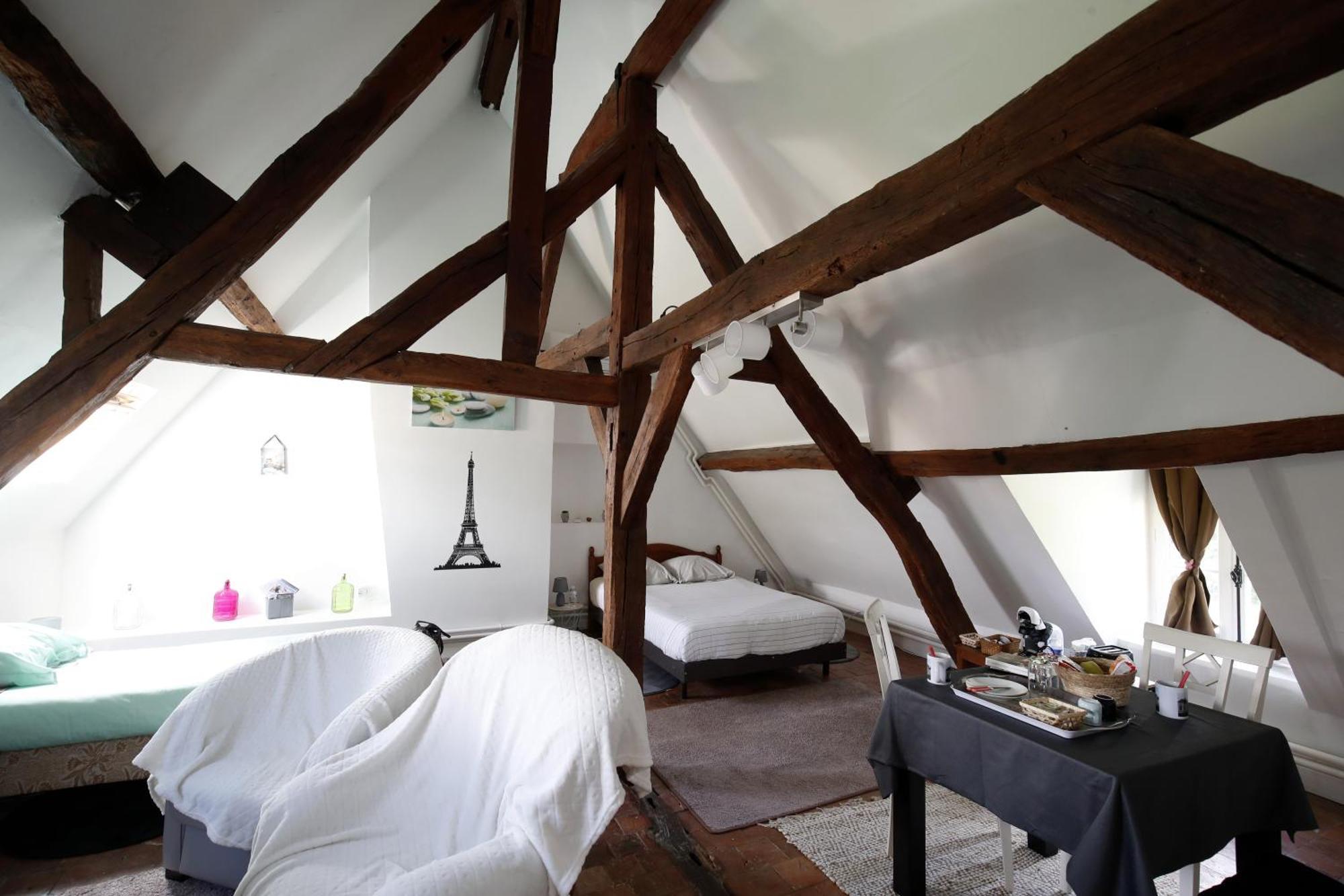 Chambres D'Hotes Chez Sylvie Donnemain-Saint-Mames 외부 사진