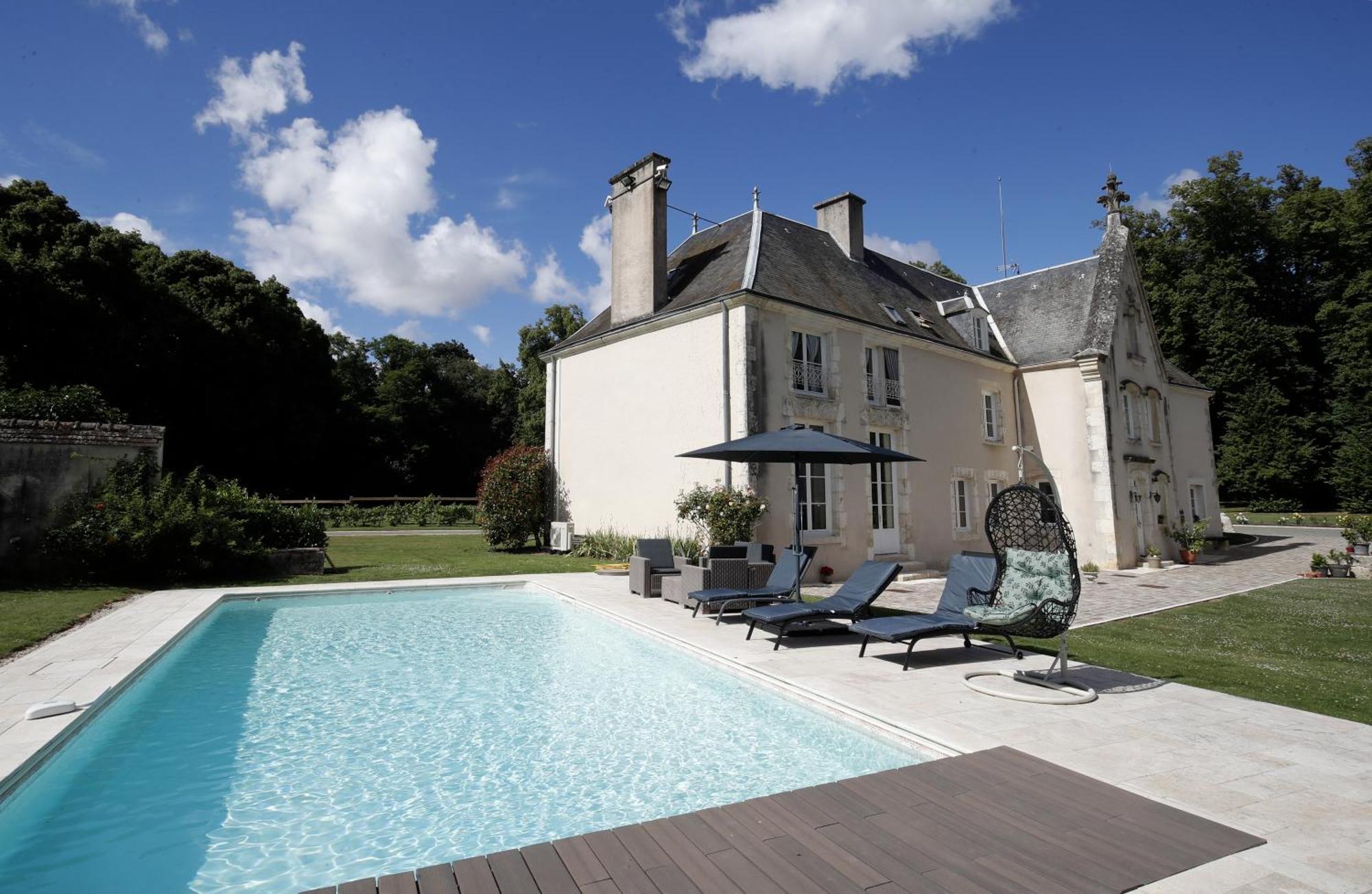 Chambres D'Hotes Chez Sylvie Donnemain-Saint-Mames 외부 사진